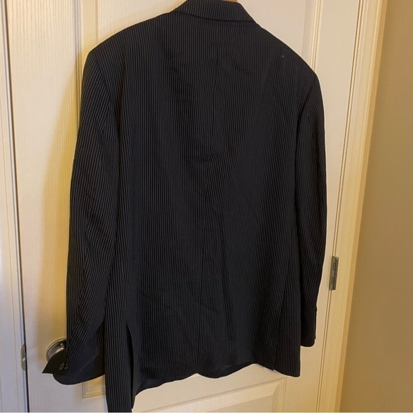KENNETH COLE Blazer. Navy pinstriped pattern. - Picture 7 of 9